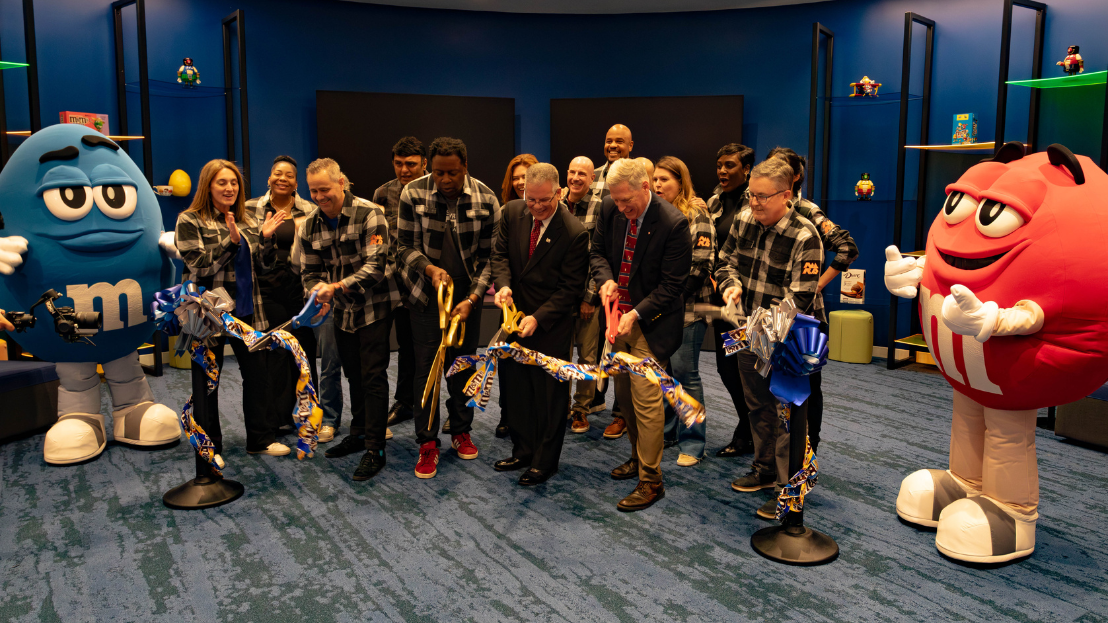 Ribbon cutting at Mars' new Hackettstown, NJ site